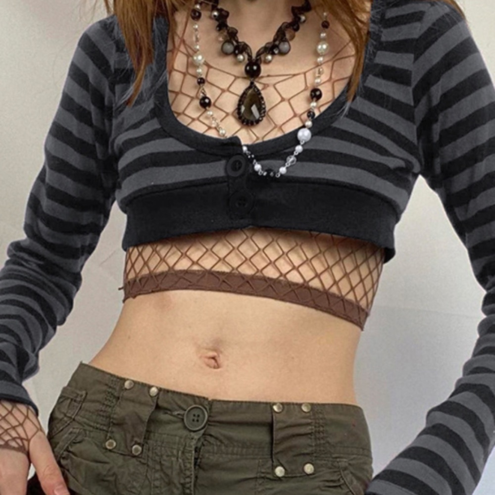 Spice striped long sleeve blouse clashing buttons U-neck do-over short top